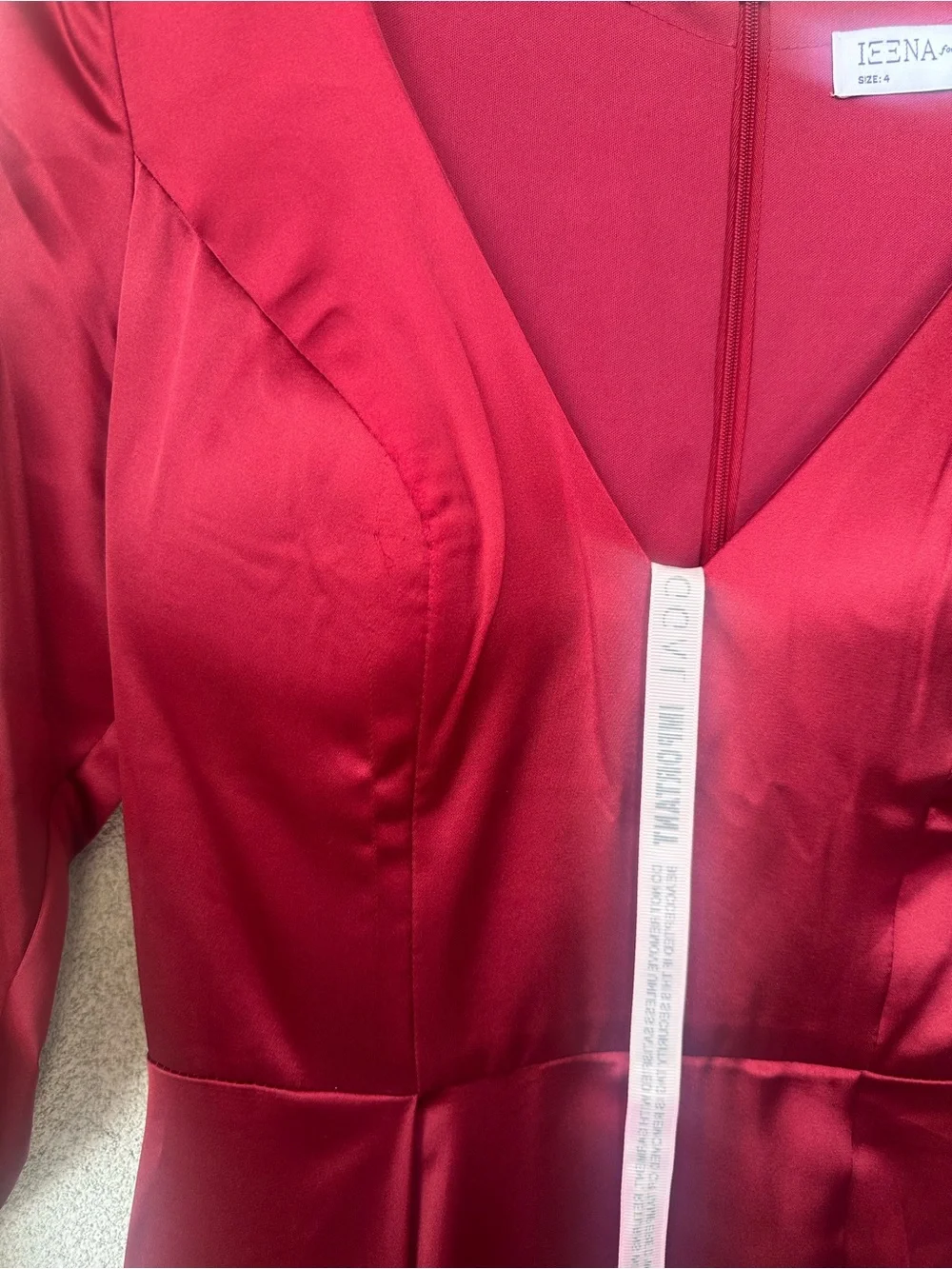 Mac Duggal Satin V Neck Long Sleeve Pleated Gown, Size 4 - NWT - Picture 6 of 6